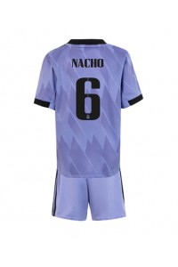 Real Madrid Nacho #6 Babyklær Borte Fotballdrakt til barn 2022-23 Korte ermer (+ Korte bukser)